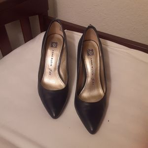 Anne Klein iflex Pumps Heel, Size 5M, Color Navy Blue